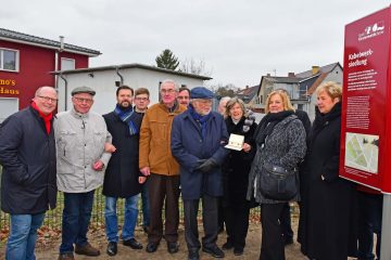 Fürstenwalde ehrt Industriepionier Siegfried Hirschmann mit Gedenktafel