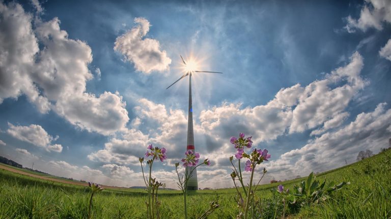 Bevölkerung stärker in die Energiewende einbeziehen