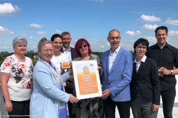 Neubau eines Mehrgenerationenhauses mit neuer Geschäftsstelle