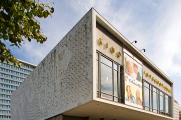 Denkmalschutz-Fördervertrag für das Kino International in Berlin