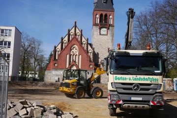 Bauarbeiten am Erkneraner Kirchvorplatz haben begonnen