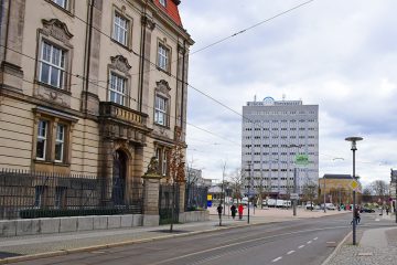 Deutsche und polnische Uni-Bibliothek mit einem Klick