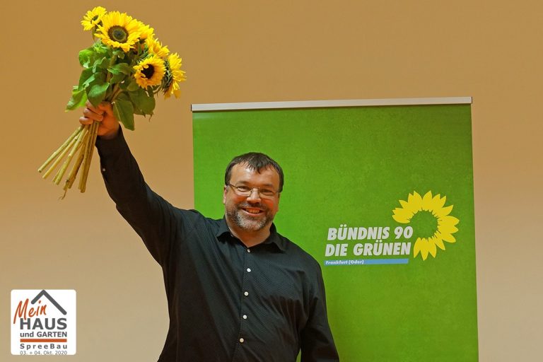 Dr. Marcus Winter gewinnt Kampfabstimmung