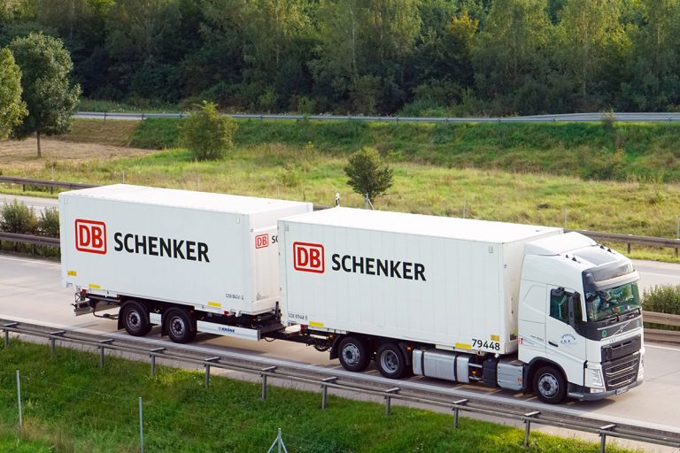 Nach Brexit: Fehlerhafte Dokumente verzögern Lieferverkehr