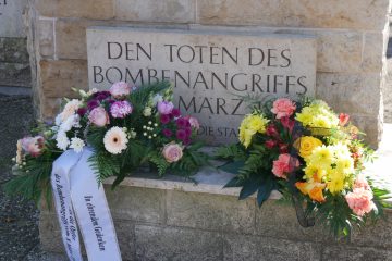 Kirchen läuteten zum Gedenken