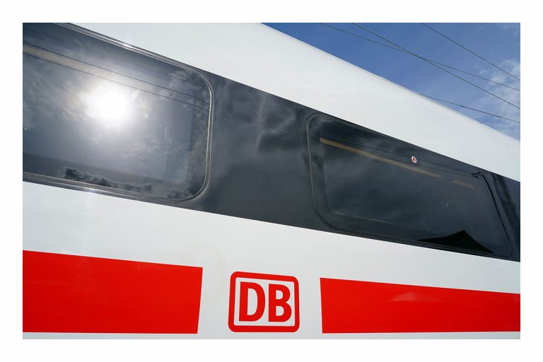 Bahn-Tickets