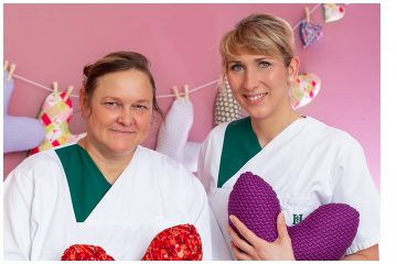 Lachyoga für an Brustkrebs erkrankte Frauen