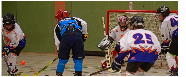 Super Feeling beim Inline-Skaterhockey