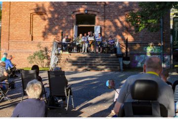 Konzert-Premiere open air