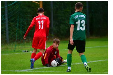 U17 schlägt Tabellenführer