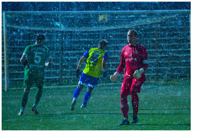 Pokal-Aus im Schneegestöber