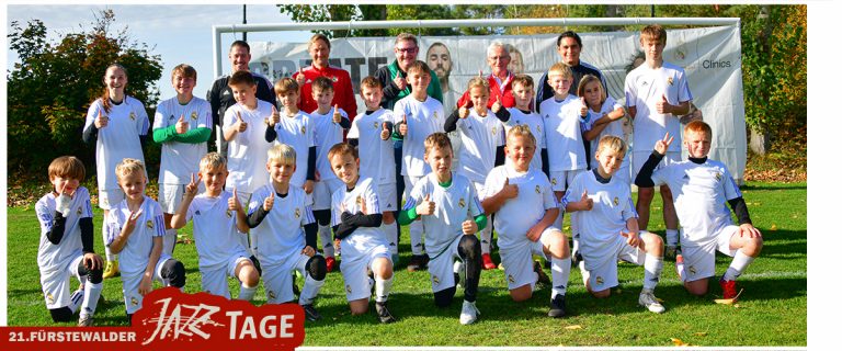 Premierenfieber beim Fußballcamp