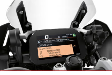 BMW Motorrad präsentiert BMW iFace
