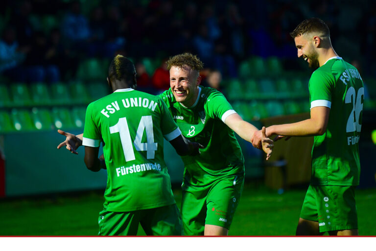 Flutlichtspiel in der Bonava-Arena