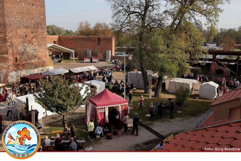 Mittelalterlicher Wollmarkt