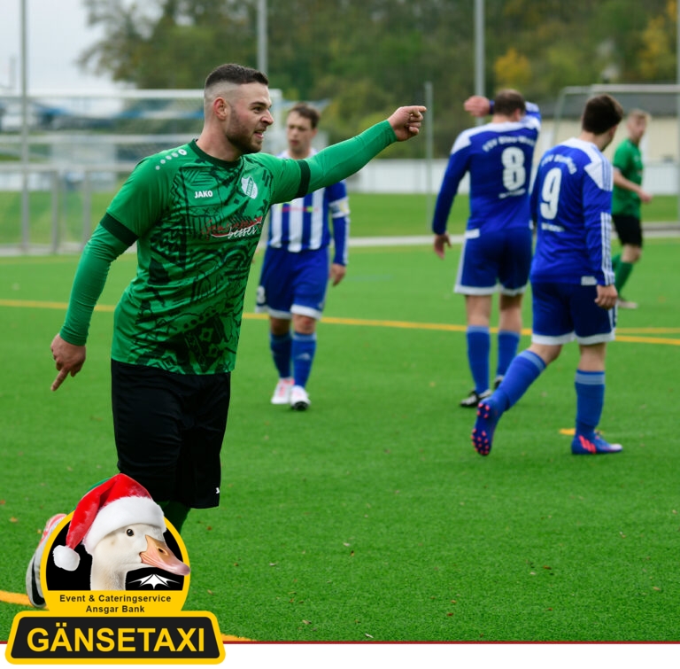 Tom Hanik macht 5 Tore