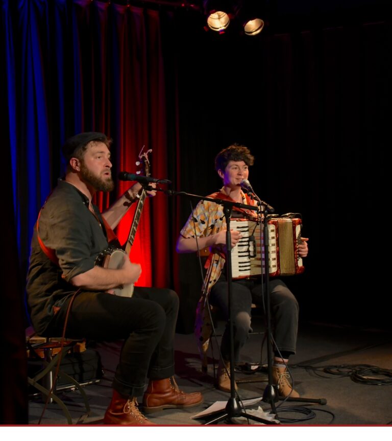 Folk im Parkclub
