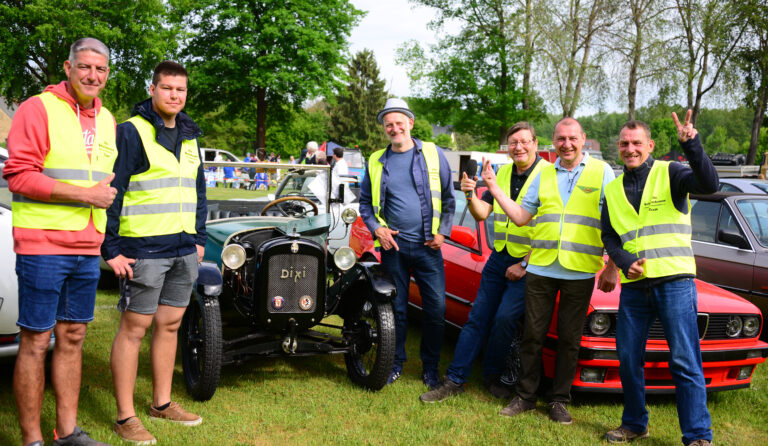 Oldtimer & Trödelmarkt