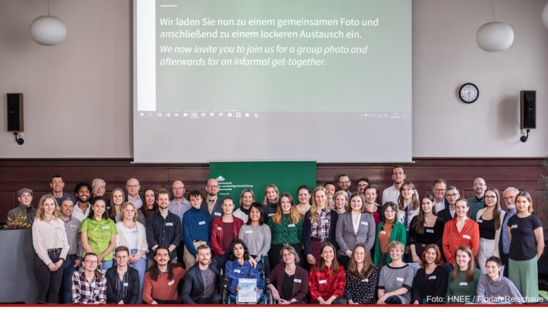 Förderer Unterstützen Studierende