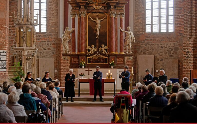 Evangelische Domgemeinde verabschiedet Familie Popp