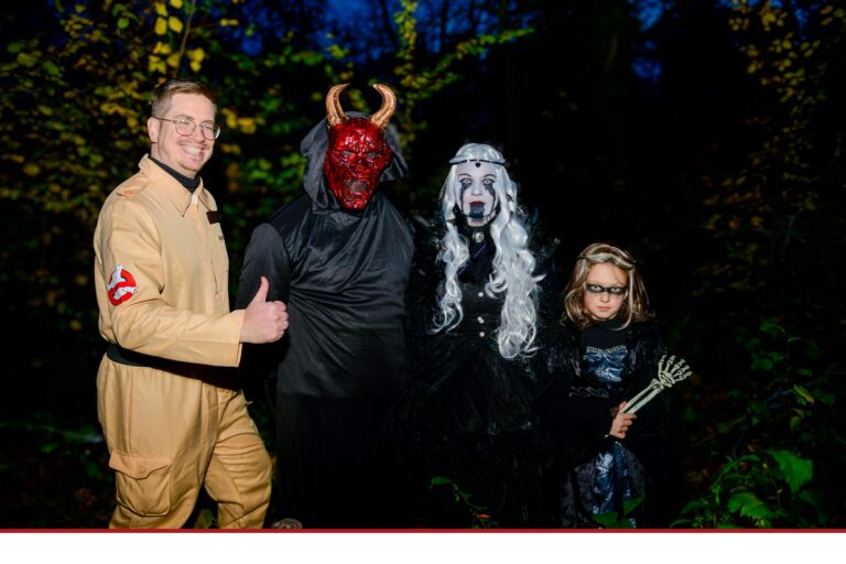 Trebus feiert Halloween