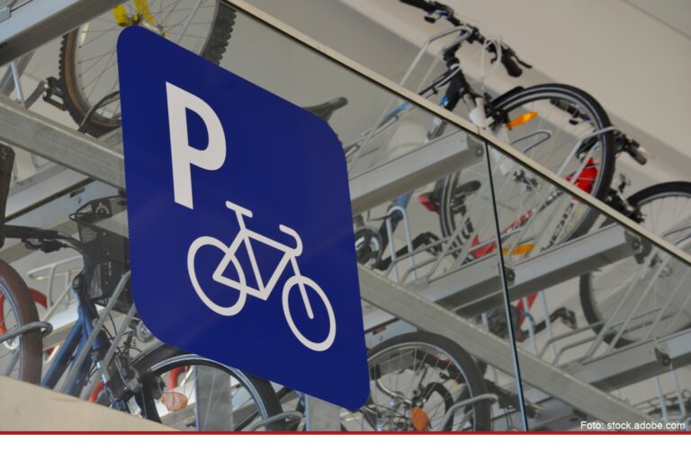 Startschuss für neues Fahrradparkhaus