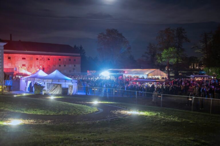 DJ Enrico Ostendorf kommt
