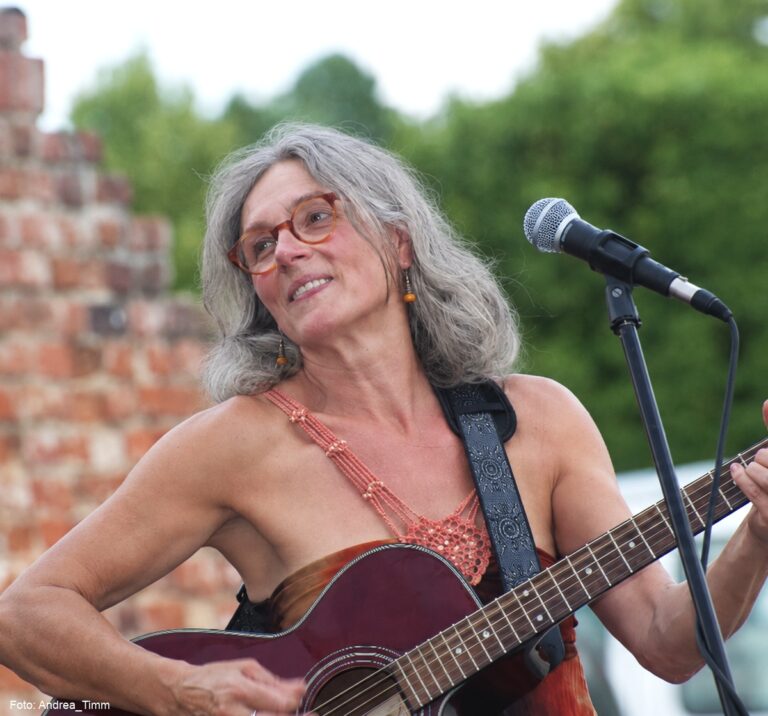 Andrea Timm Live